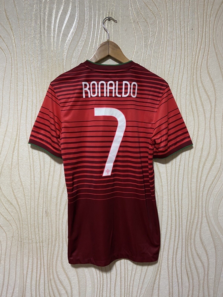 PORTUGAL 2014 2015 HOME FOOTBALL SHIRT SOCCER JERSEY NIKE PORTUGAL 2014 2015 HOME FOOTBALL SHIRT SOCCER JERSEY NIKE