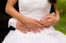 oleg cassini wedding dress size 4