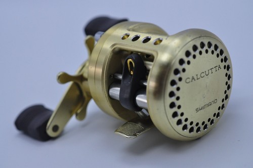 Carrete de baitcasting mango derecho Shimano Calcutta 50XT muy bueno - Imagen 3 de 11
