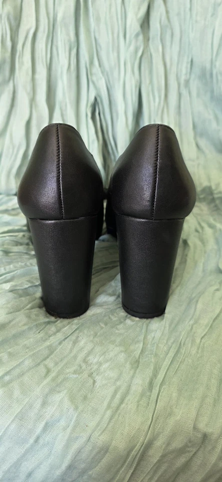 Tacones altos Naturalizer Michelle de cuero negro ~ para mujer talla 7 anchos de EE. UU. Foto 4 de 4