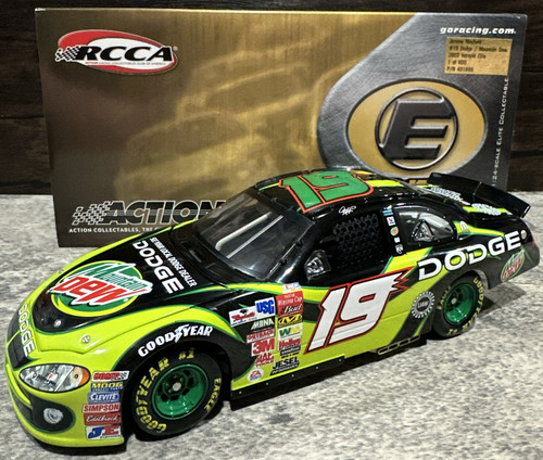 2003 #19 JEREMY MAYFIELD 1/24 DODGE INTREPID MOUNTAIN DEW ACTION ELITE NASCAR