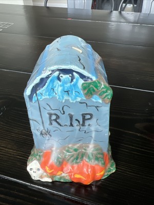 Sealed R.I.P. Tombstone Shaped Wax Candle 6''Hx4.5''Lx3.5 W Gray Jack-o -lanterns