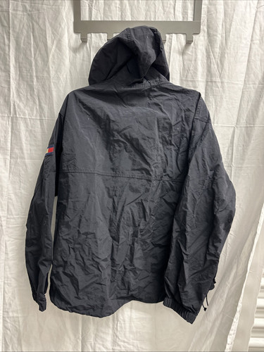 Men’s Vintage Tommy Hilfiger Black Nylon Pullover Hoodie Jacket Size Medium EUC - Picture 12 of 12