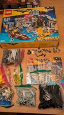 Lego  Batcave Break-In 70909 100% Complete Inc Box & Instruction