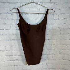 NEW SKIMS Body Scoop Low Back Thong Bodysuit Cocoa Brown BD-THG-11443W XS NWT