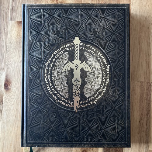 The Legend Of Zelda: Tears Of the Kingdom Switch Game & Collector’s Ed. Guide - Picture 5 of 11