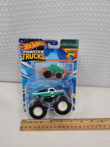 Hot Wheels Monster Trucks Pure Muscles & Piranha Terror Car Die-Cast 2023 Mattel - Picture 4 of 10