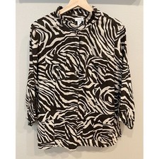 Chico's Women's Button Up Linen Jacket Medium Animal Print 3/4 Sleeves Preppy