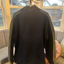 Hugo Boss Men's Virgin Wool Mock Sweater in Navy w/Grey Trim - Large