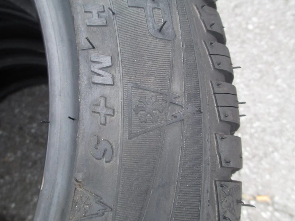 4 New 235/45R18 Accelera X-Grip Snow Winter Tires 2354518 45 18 R18 45R Foto 3 de 3