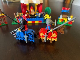 LEGO Castle Crusaders: 1584 Knights Challenge 100% Complete with 8 Minifigures