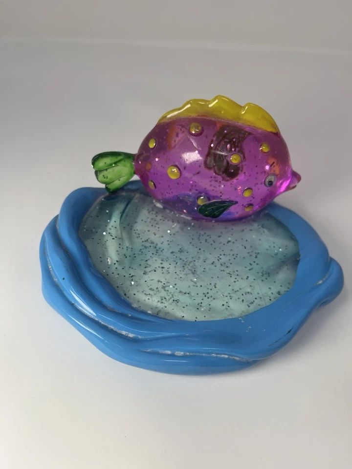 De colección Raro Increíble Grueso Lucita Acrílico Peces Tropicales Jabonera Soporte Brillo Foto 3 de 4