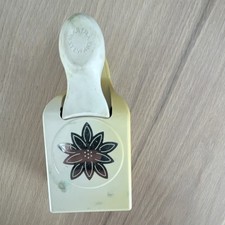 Martha Stewart Flower Paper Punch Craft Tool for Scrapbooking