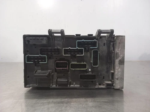 04869001AJ Caja Reles/Fusibles para CHRYSLER VOYAGER (RG) 2.5 CRD SE 2002 827448