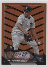 2023 Topps Update Orange & Black Foil Wandy Peralta #US270 1i0f