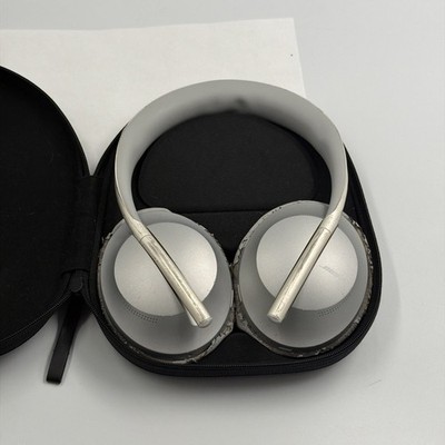 Bose Noise Cancelling 700 Bluetooth Headphones - Silver - Fair