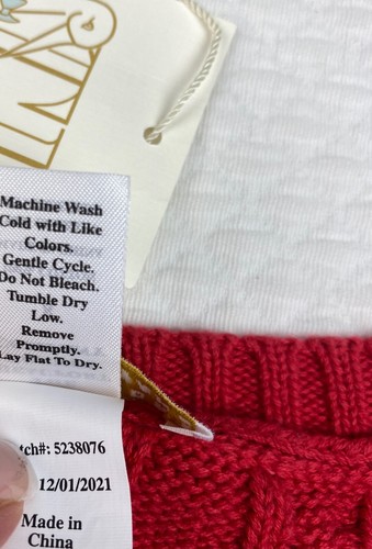 NWT Beaufort Bonnet Crawford Crewneck Sweater Richmond Red Size 6 Unisex - Picture 5 of 6