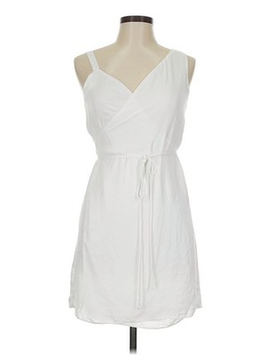 Krisa Women White Casual Dress M