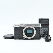 Near MINT Fujifilm Fuji X-A1 16.3 MP Mirrorless Digital Camera From JAPAN