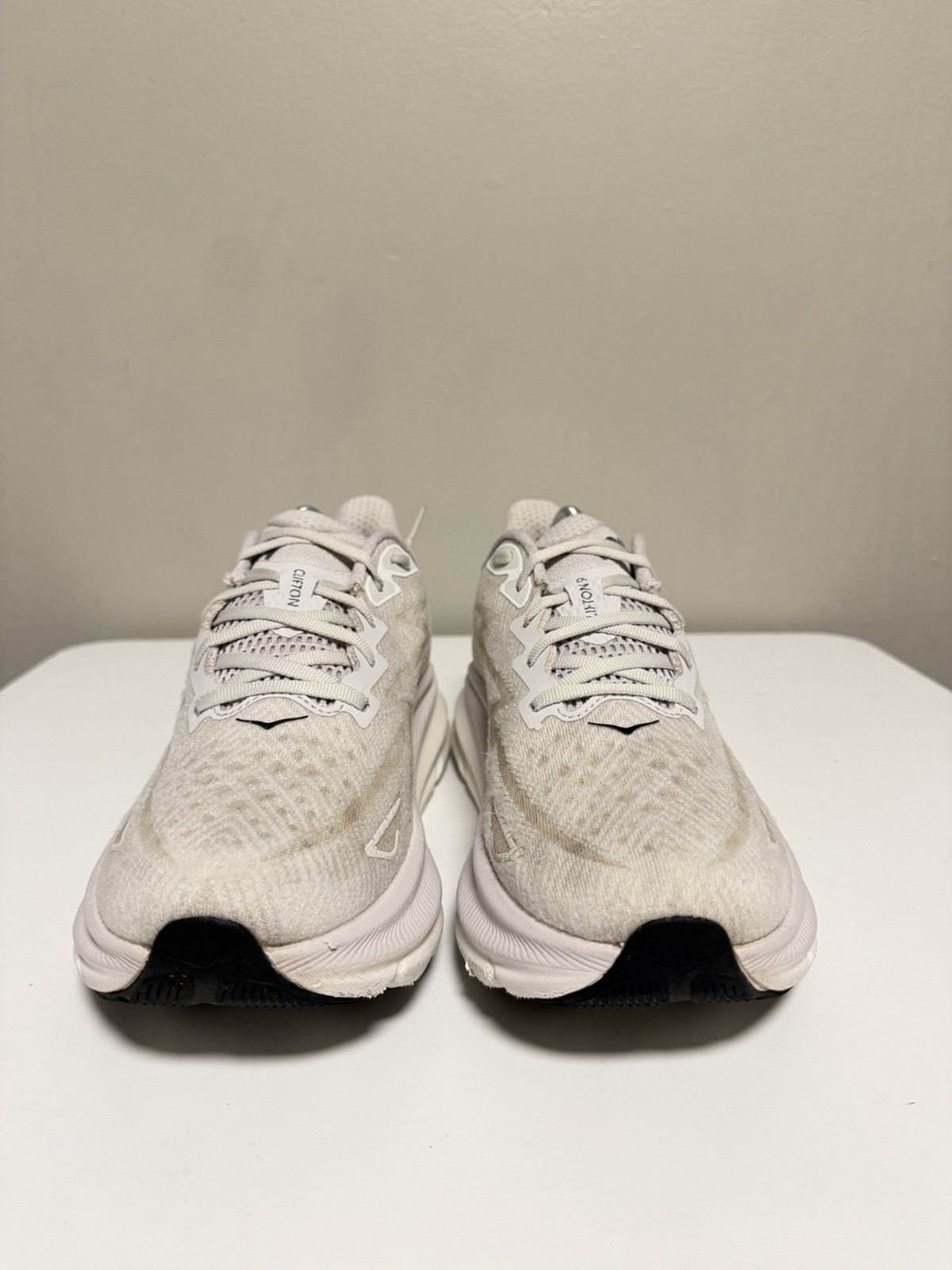 Hoka One One Clifton 9 White Athletic Running Shoes Sneakers Men’s US 9 D UK 8.5 thumbnail 4