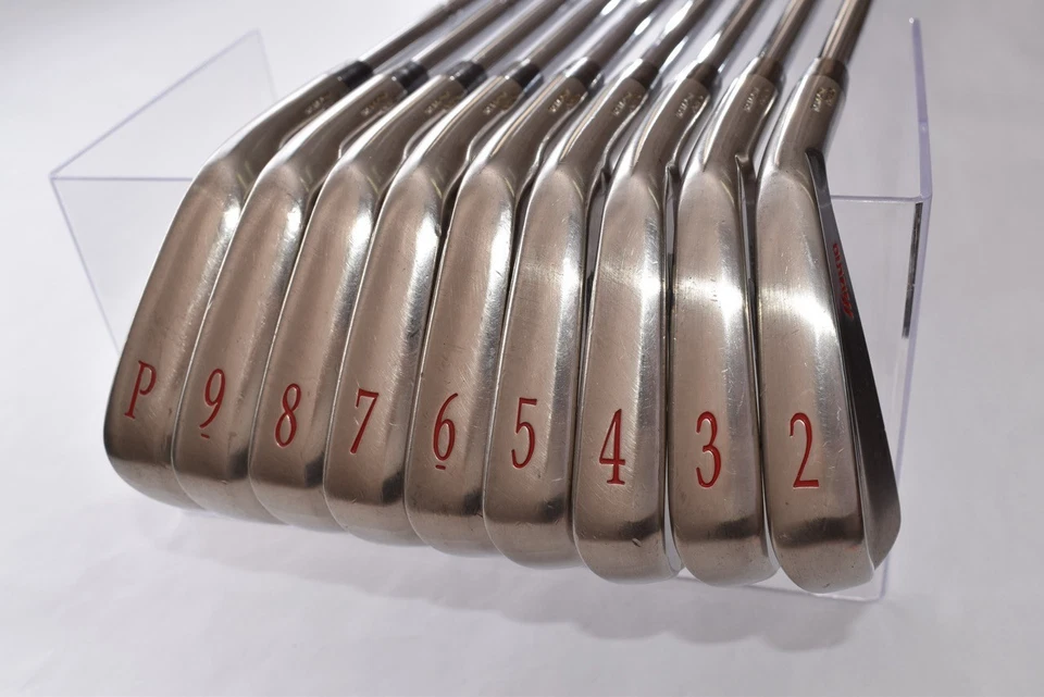9pcs Mizuno MP-33 Forged 2-3-4-5-6-7-8-9-P Iron Set DG X100 Flex Extra Stiff RH - Image 2 of 4