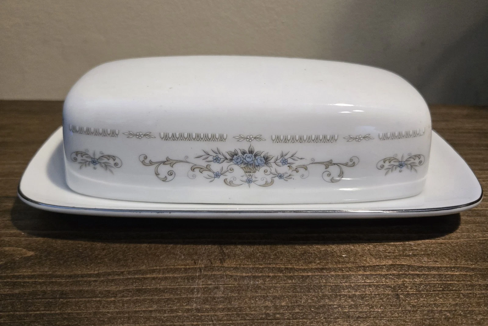 Vintage WADE "Diane" Fine Porcelain China Japan Covered BUTTER DISH *2-Pcs*