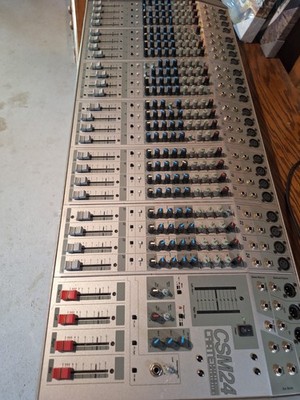 Crate 24 Channel Mixer Board Dual PV Equalizer