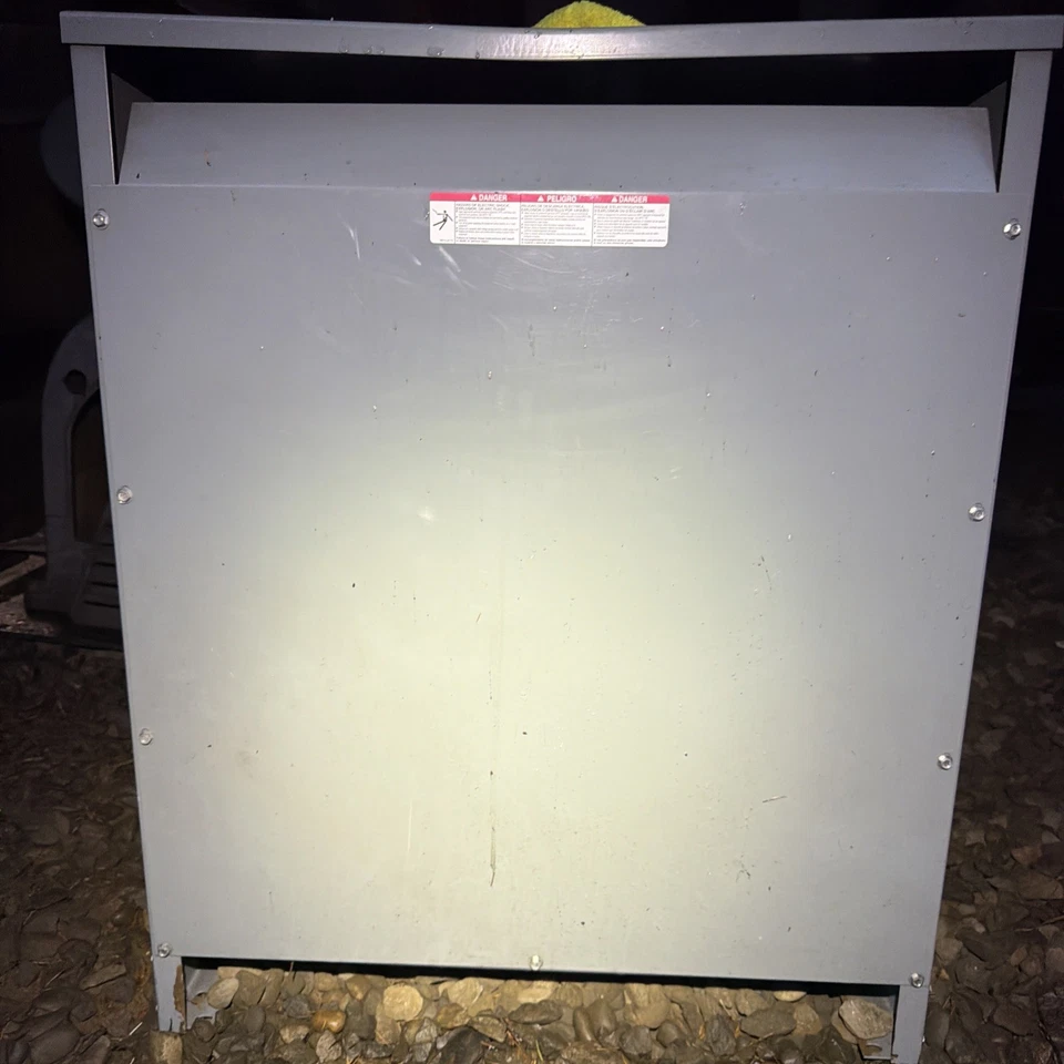 Transformador Square D 75kVA 480V 208Y/120 3P 3W EE75T3HF 🟦 - Imagem 3 de 4