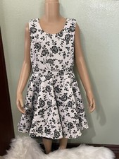 Knitworks Girls Dress Size 8 Used   