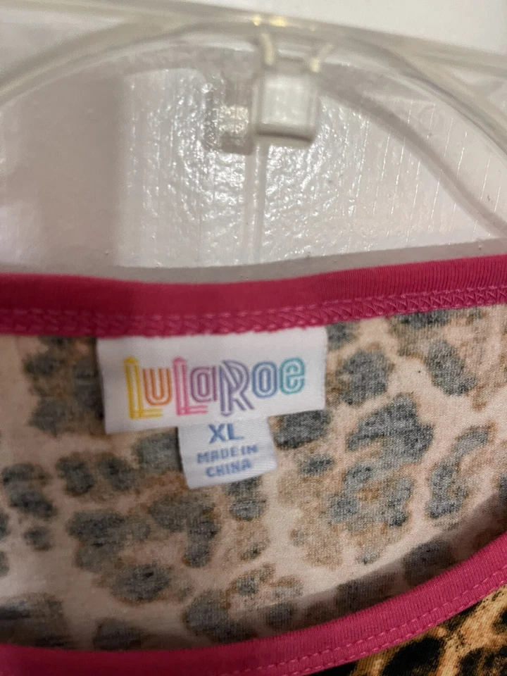 Lularoe XL Animal Print Hot Pink Tunic T Shirt Randy 3/4 Sleeve EUC LKN - Image 2 of 4