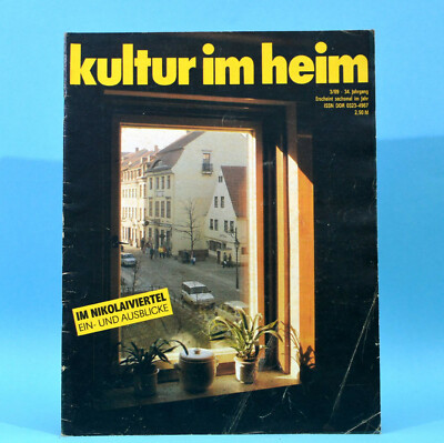GDR culture in home 3 / 1989 Nikolaiviertel Berlin Johannisthal Hansky balconies T