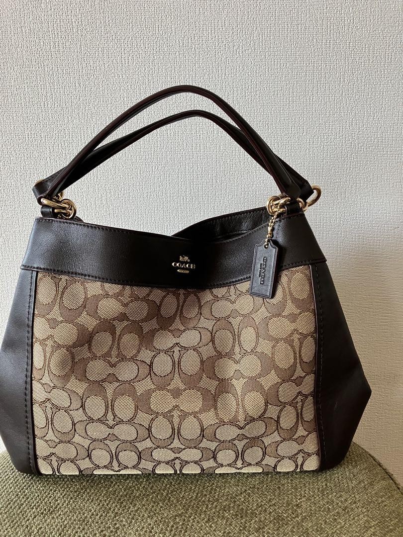 Coach Leather Crossbody Handbag in Classic Black Design m4_0617-image