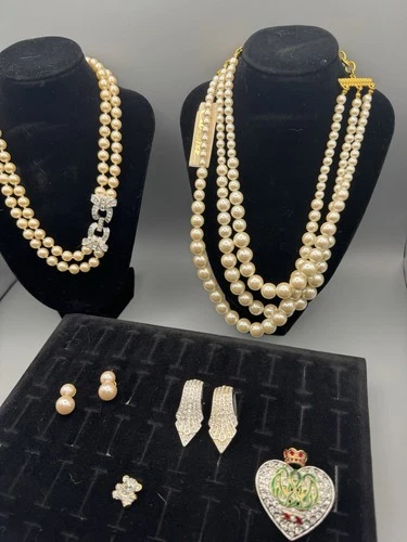 Estate Liquidation: Carolee Vintage Jewelry 6pc. Lot Including NWT Necklace