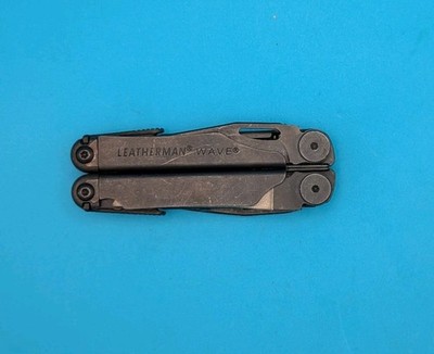 Leatherman Wave Multi Tool! BLACK! Retired! Free Shipping!