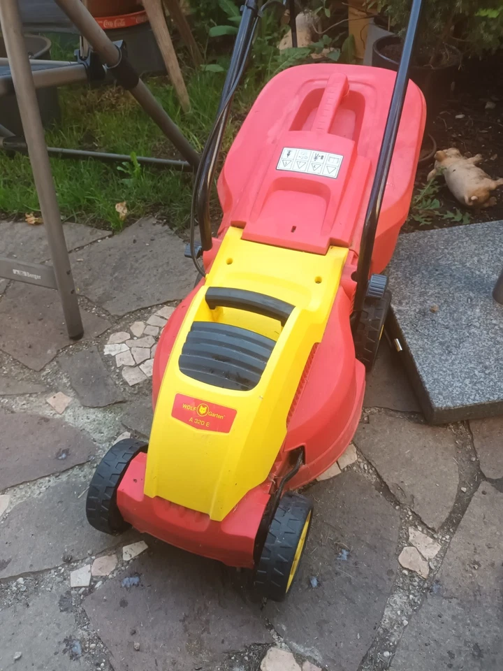 WOLF A 320 E Elektromäher 1200W + Stromkabel in München nur Abholung