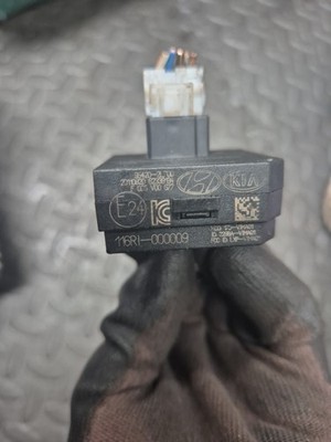 HYUNDAI SANTA FE MK2 2011 IMMOBLIZER STEUERGERÄT ECU 954202L700