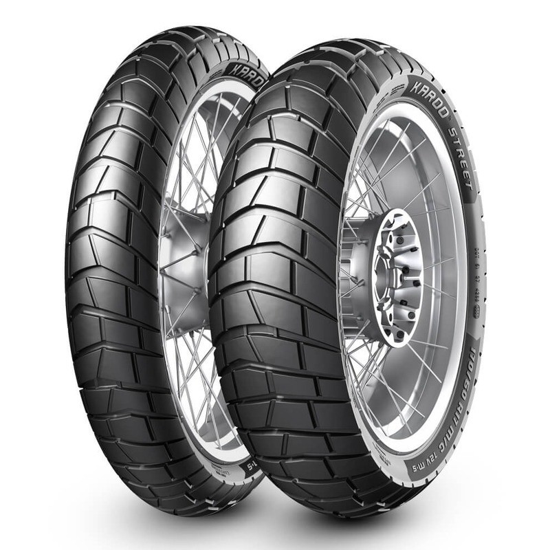 Pneu METZELER KAROO STREET 120/70 R19 pour voyager de la route aux chemins