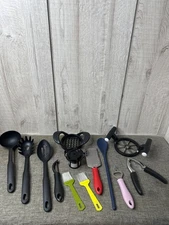 Mixed Lot of 13 Pc Kitchen Utensil & Gadget Tools Slicer Grater Peeler & More