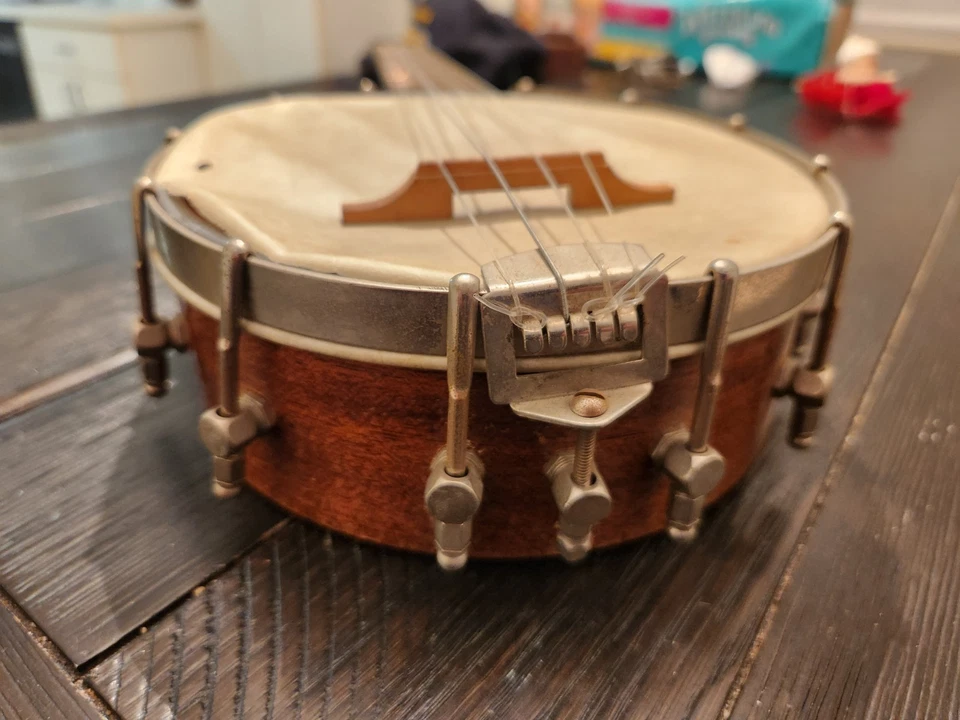 Rare Vintage SS Stewart Collegian #10 Maple Banjouke Banjolelle - Image 2 of 4