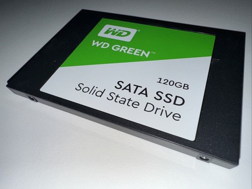 WD Green 120GB SSD SATA M/N WDS120G1G0A. Zustand Top. KOSTENLOSE 24h LIEFERUNG