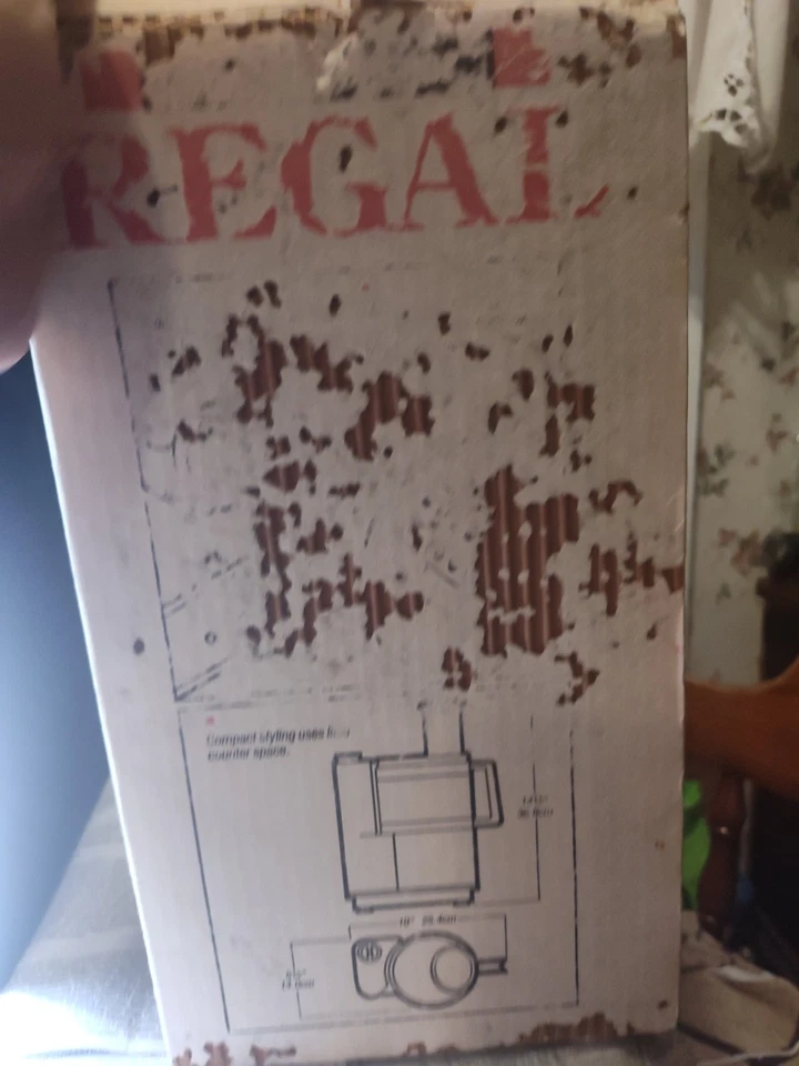 Regal  Compact Food Processor V813SB N.I.B Direct Drive Motor Free Shipping  - Image 2 of 4