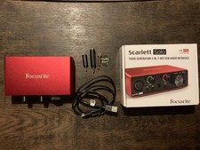  Focusrite Scarlett Solo 3rd Gen Audio Interf...