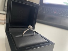 Maple Leaf Diamonds 18ct White Gold Diamond Solitaire Engagement Ring. Size O