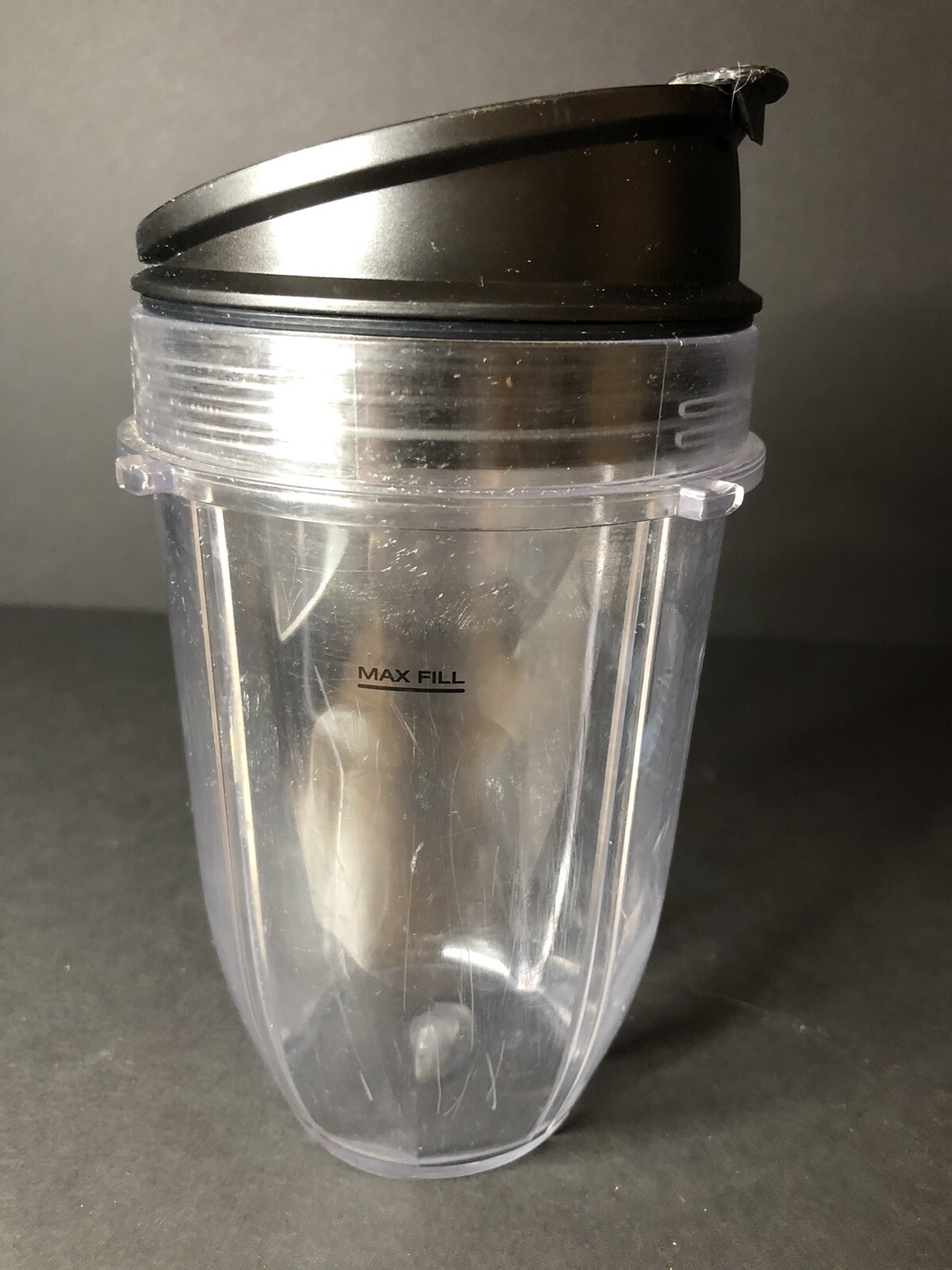 Nutri Ninja Blender Flip Top Cup Spout Lid 18 Oz Genuine Replacement Part
