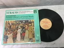 Strauss Waltzes Funk and Wagnalls Record Very Good + Free Shipping