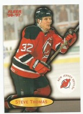 STEVE THOMAS 1996-97 FLEER CARD MINT CONDITION