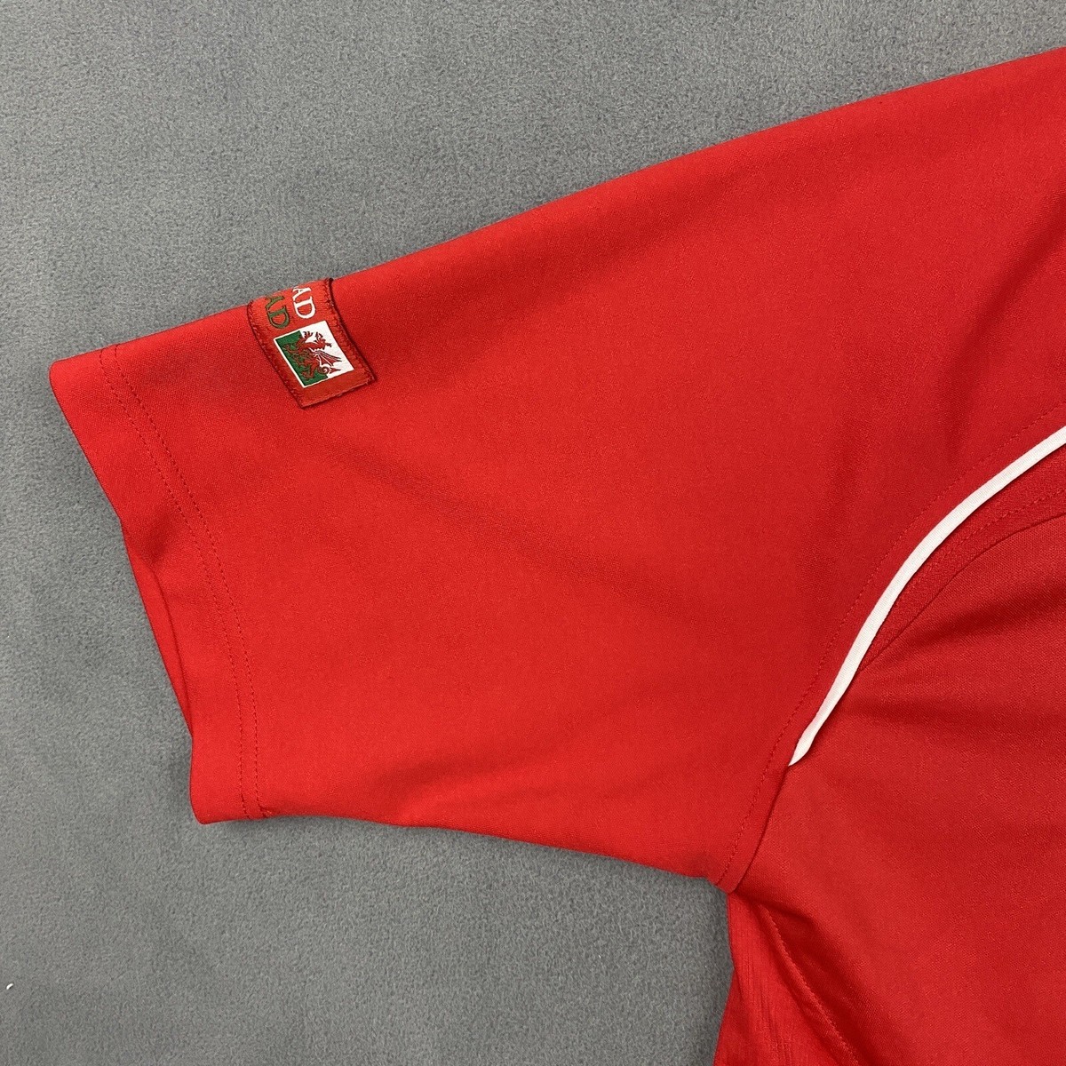 Vintage Wales Rugby Shirt Mens Small Red Reebok Home Brains Vintage Wales Rugby Shirt Mens Small Red Reebok Home Brains