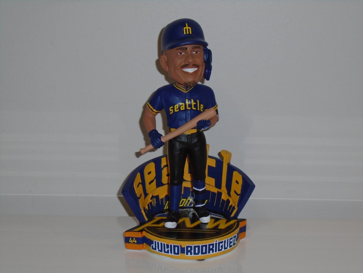 長谷川滋利 MARINERS MLB bobble head doll Bobblehead Gallery | Seattle Mariners