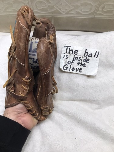 Mizuno GCE-10FP Pro-Elite Fully Broken In 12.5” Softball Glove Right Hand Throw - Picture 4 of 18