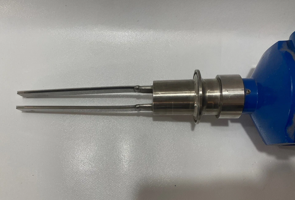 ABB K-Tek GP50/X/T20/X/X Vibrating Fork Level Switch - Image 3 of 4